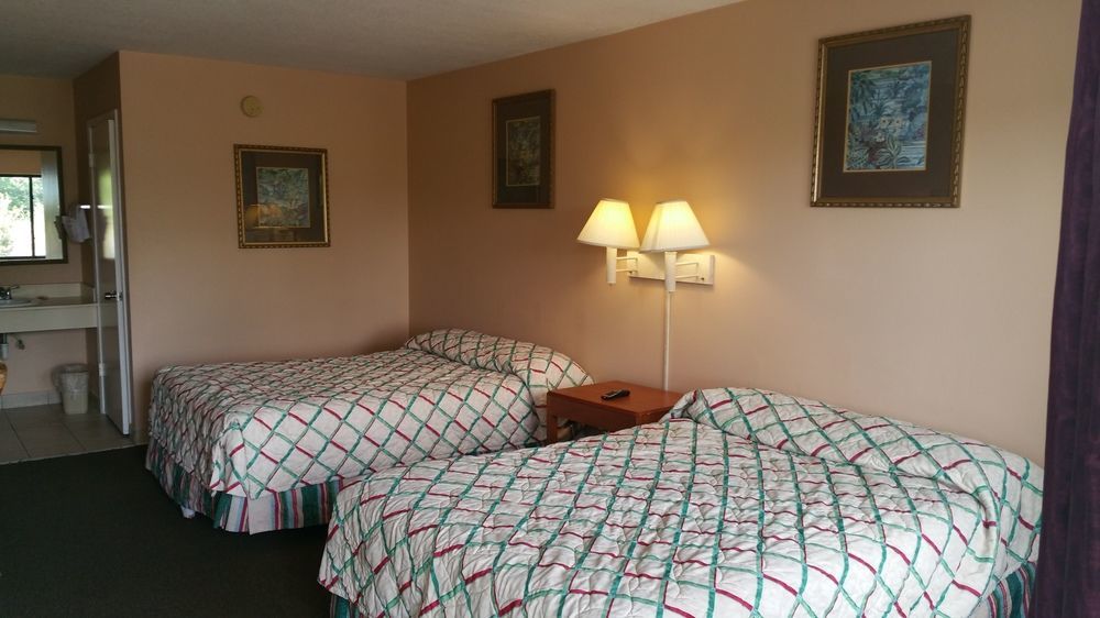 Shining Light Inn & Suites Kissimmee Eksteriør billede