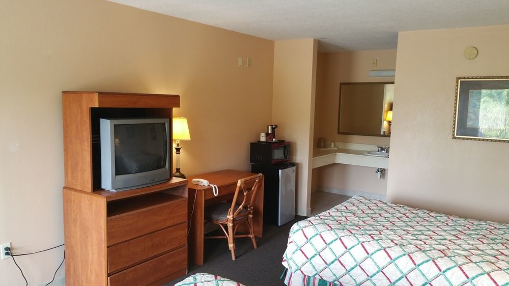 Shining Light Inn & Suites Kissimmee Eksteriør billede