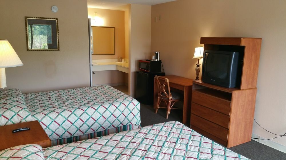 Shining Light Inn & Suites Kissimmee Eksteriør billede