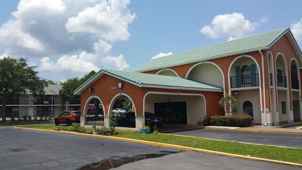 Shining Light Inn & Suites Kissimmee Eksteriør billede